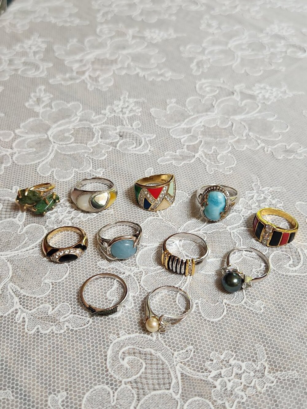 Lot of 11 Estate RINGS - various sizes